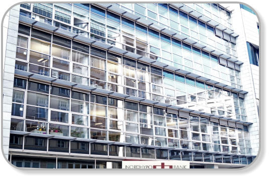 Die Bank bewohnte dieses Haus und zwei Nachbarhäuser